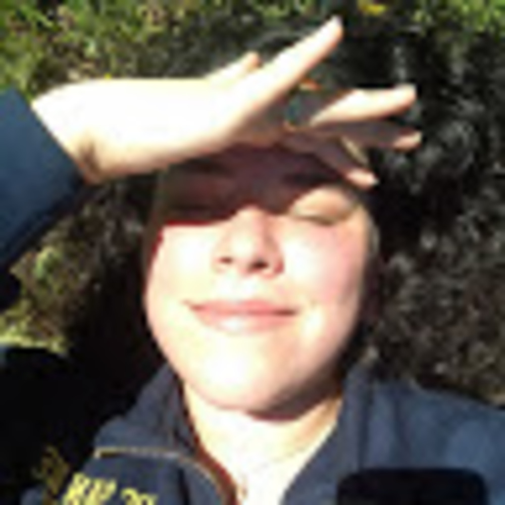 Meet your Posher, Kaya